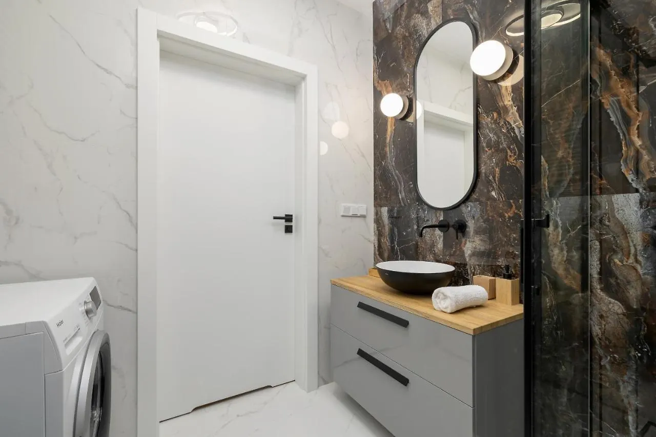 Beautiful Steam Park Apartment With Parking Old Town Cracow By Noclegi Renters Krakow